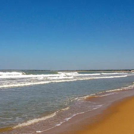 Appartamento Beautiful In L Aiguillon Sur Mer LʼAiguillon-sur-Mer